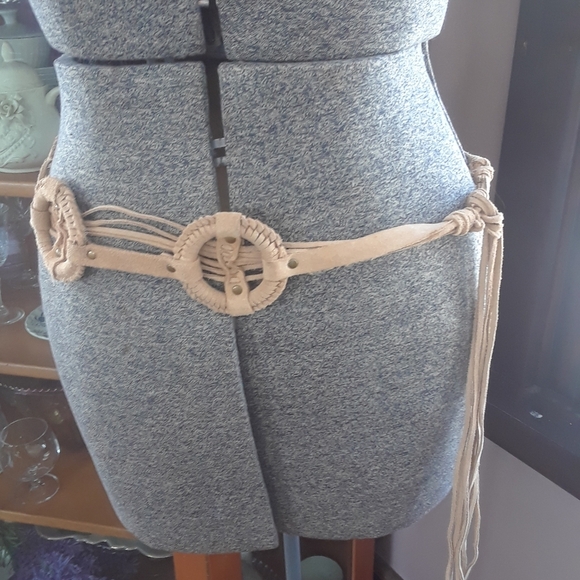 Tribal 70s 80s suede leather tasseled belts - Picture 11 of 16